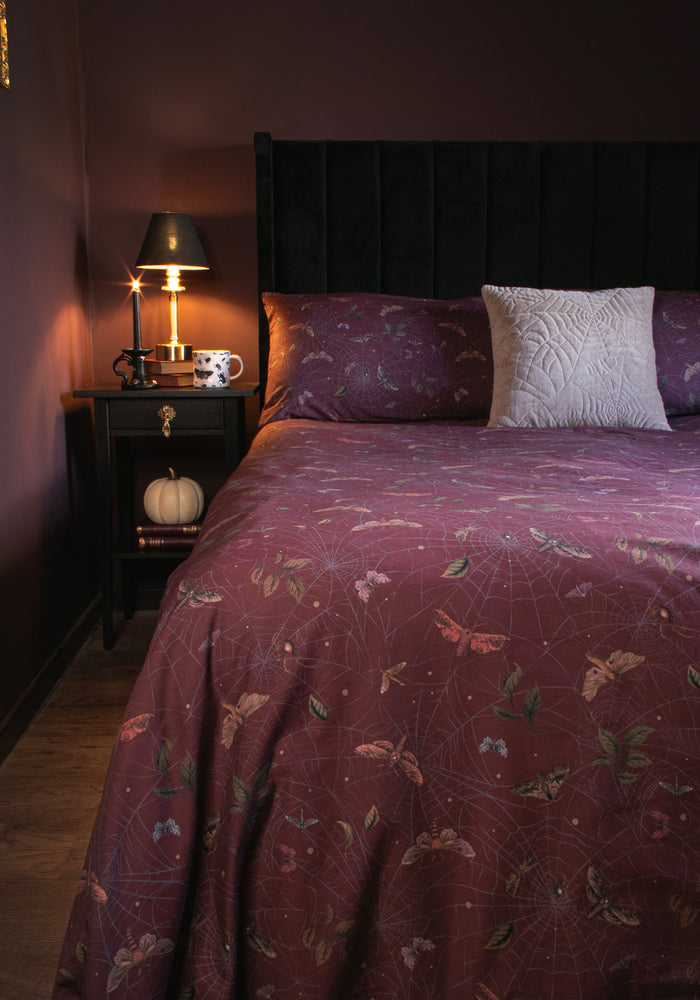 Celia Moth Web Bedding (US Queen)