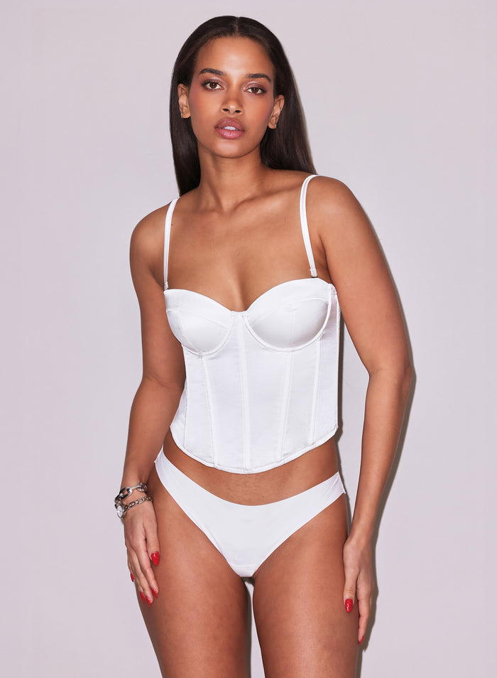 Charlotte Lace Seamless Thong-ivory-Fleur du Mal