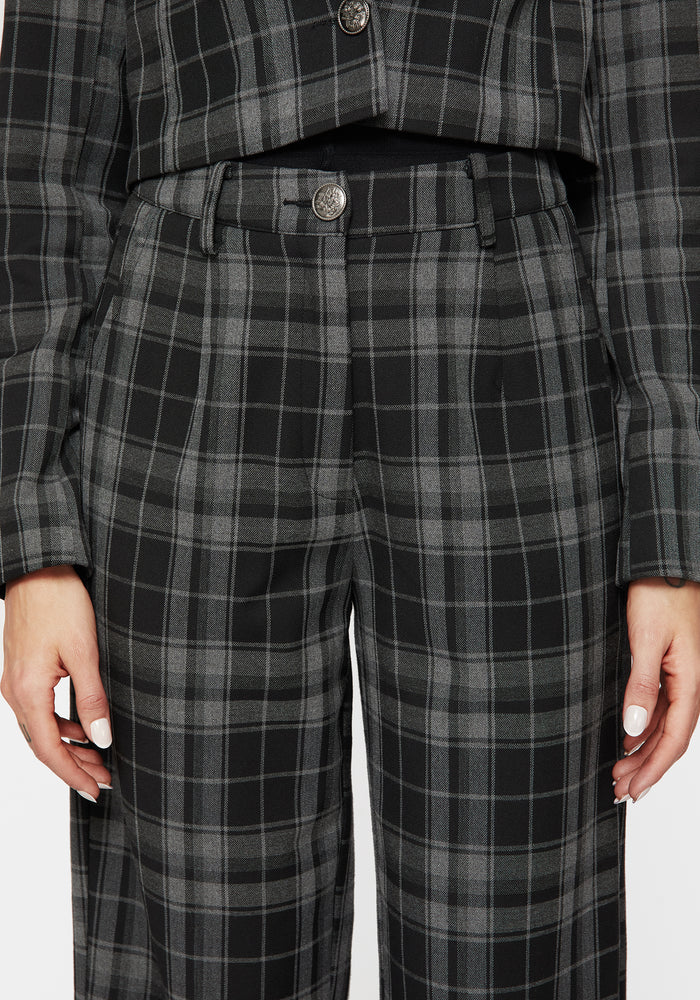 Checkmate Wide Leg Culotte Trousers - Black