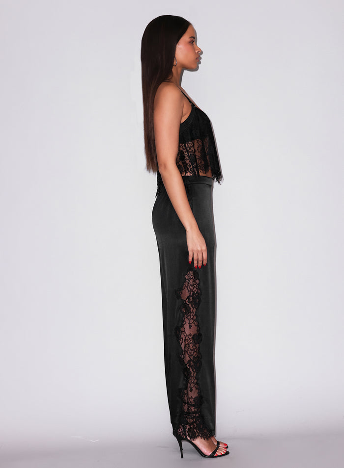 Juliet Lace Flutter Cami-black