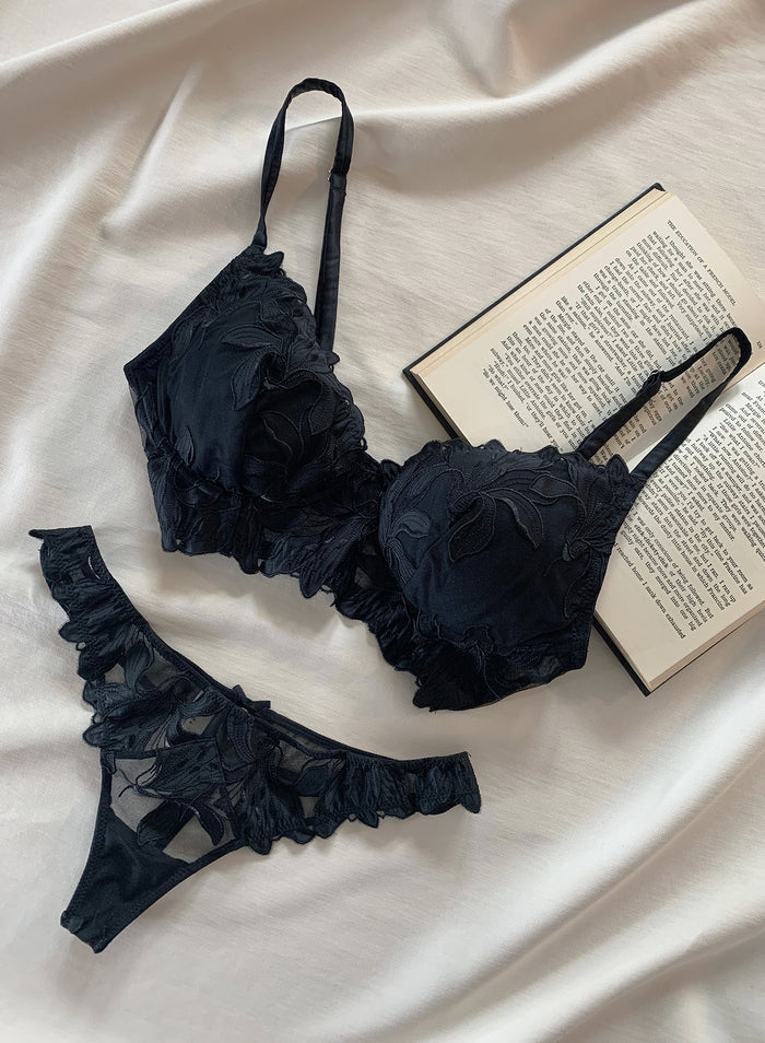 Lily Embroidery Post Surgical Bra-black
