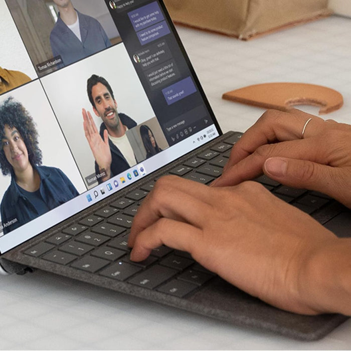 Microsoft Surface Pro Signature 8XA-00251 Keyboard ( With Pen Storage ) - Arabic Layout - Platinum