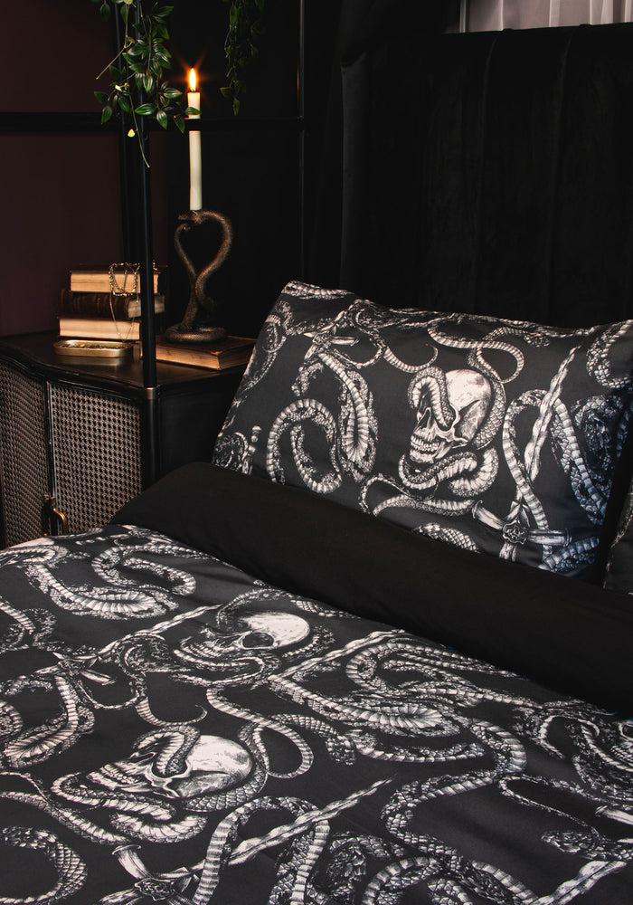Ophion Bedding Set - US King