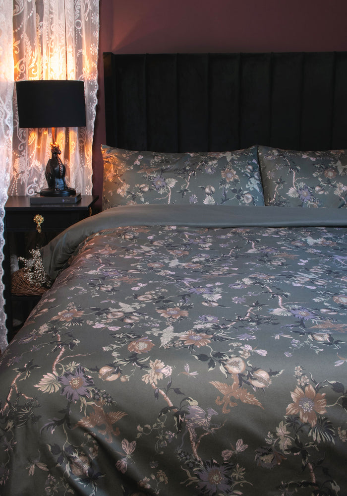 Poison Garden Print Bedding Set - US King