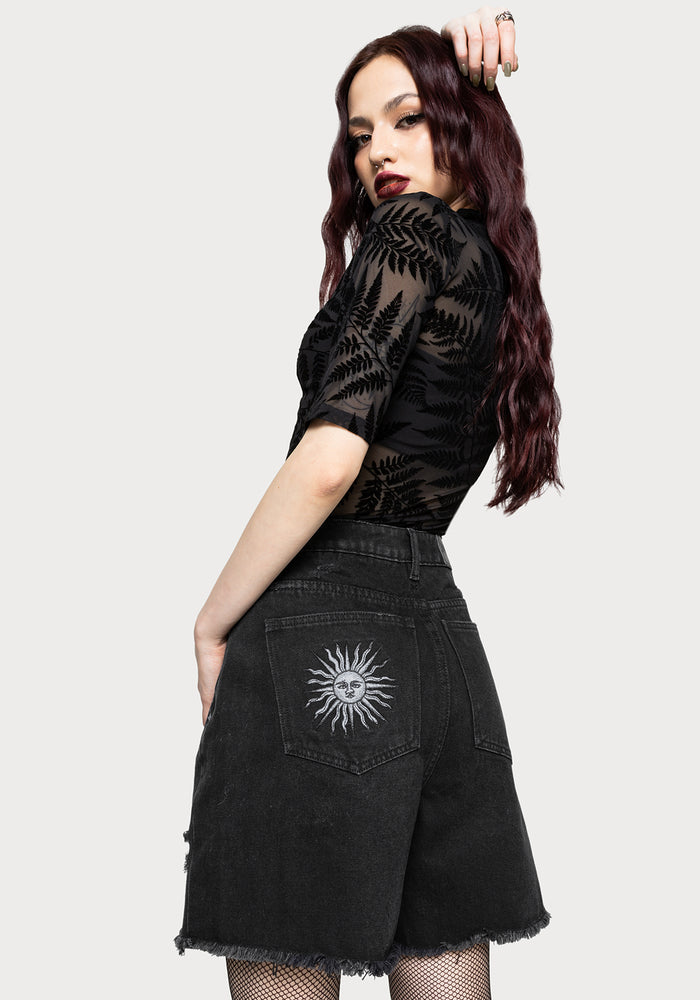 Reina Celestial Embroidered Denim Short 24" / US 2