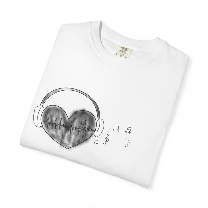 Unisex Garment-Dyed Anime Design T-shirt
