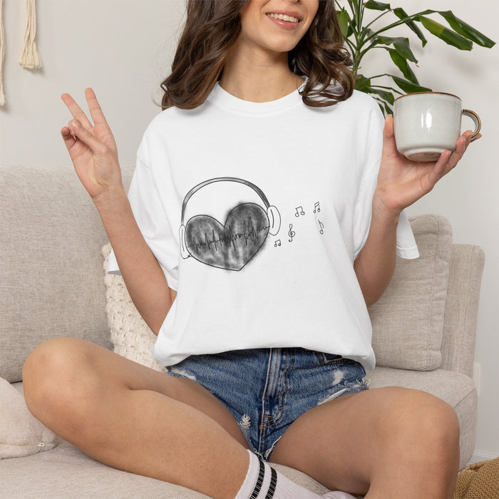 Unisex Garment-Dyed Anime Design T-shirt