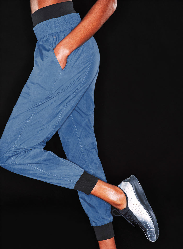 Warm Up Track Pant-storm blue-Fleur du Mal