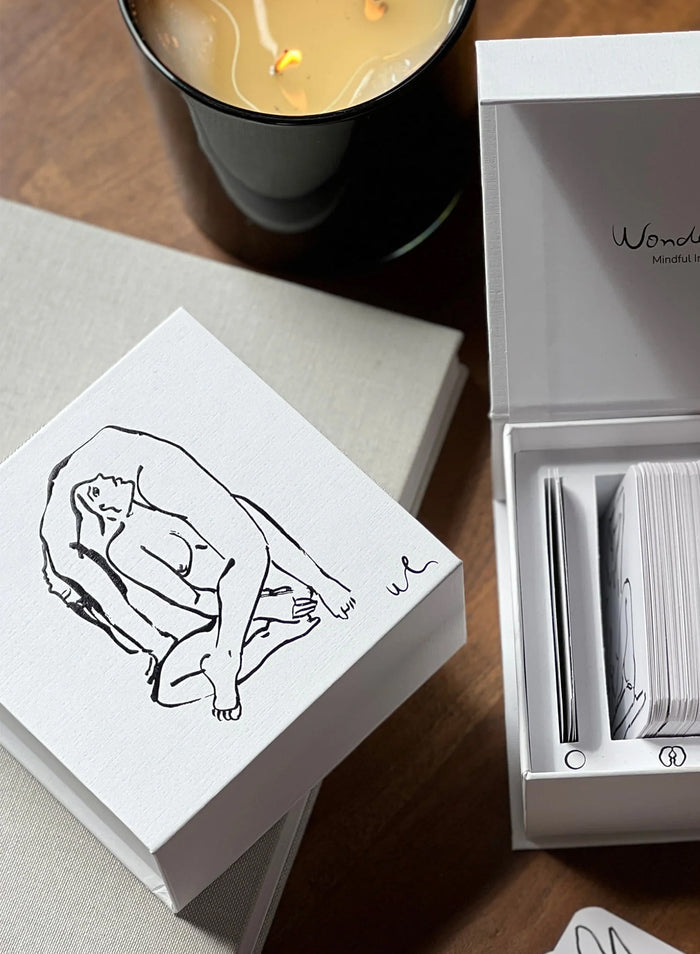 Wonderlust Mindful Intimacy Card Deck-creme-Fleur du Mal